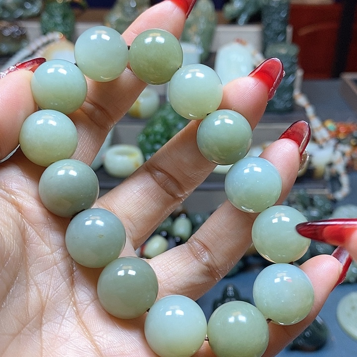 和田玉手串未镶嵌