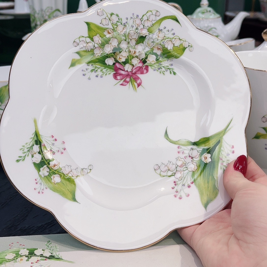 骨瓷盘盘——————————————