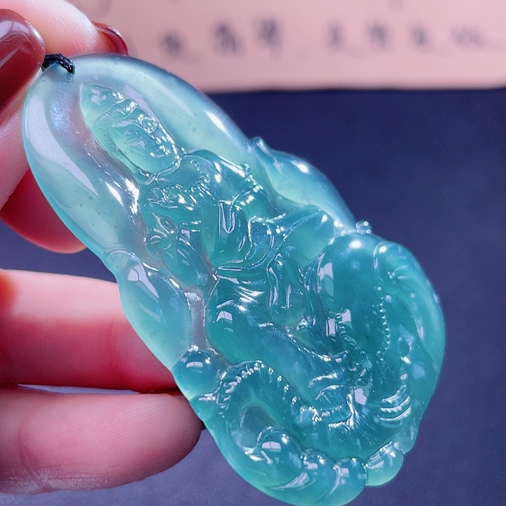 翡翠吊坠(不含链)未镶嵌