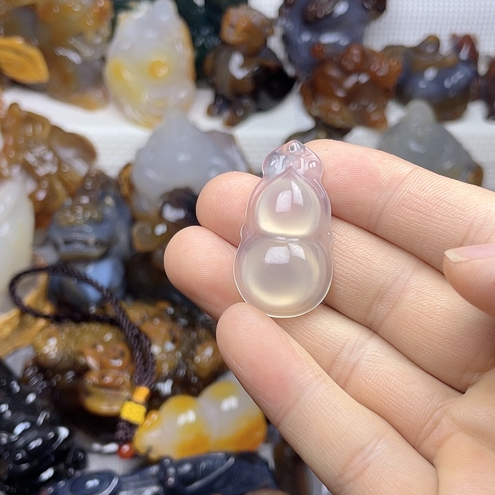 玛瑙/玉髓饰品未镶嵌
