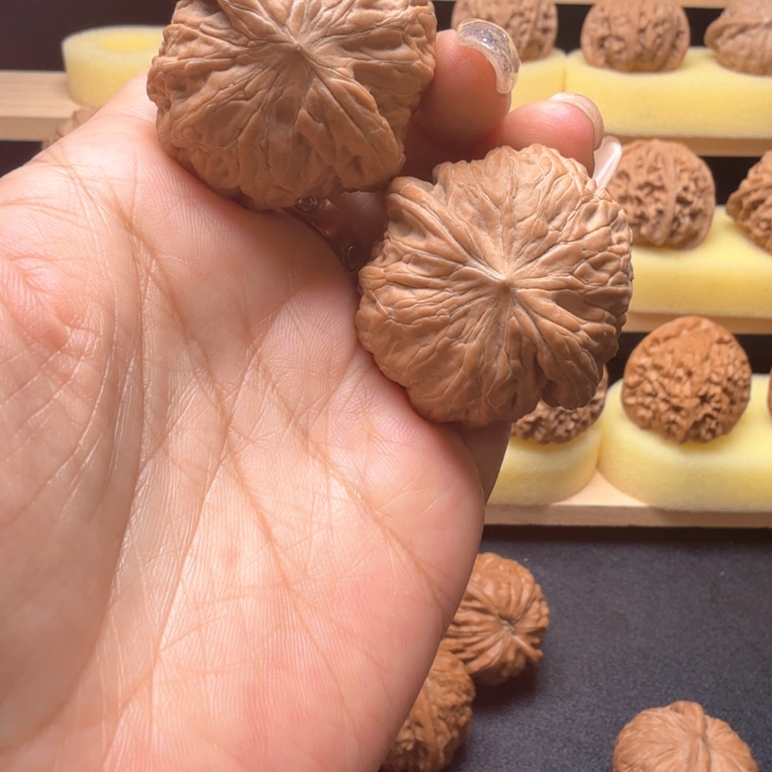 文玩核桃吊坠39尺铁锤