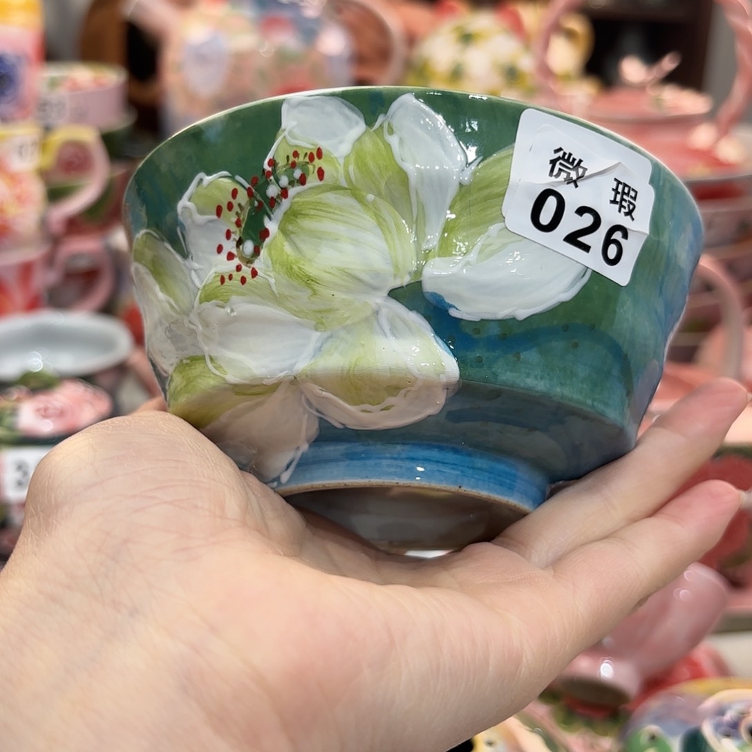 瓷片兔兔海阔天空好可爱