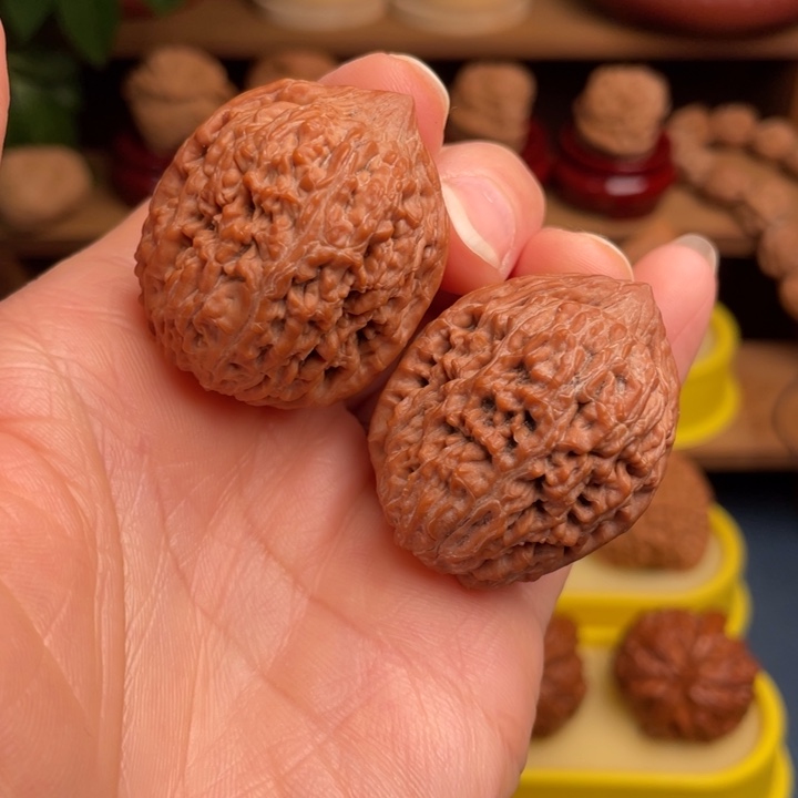 文玩核桃把件蒜头33