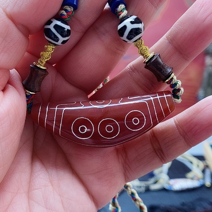 玛瑙/玉髓颈饰合金