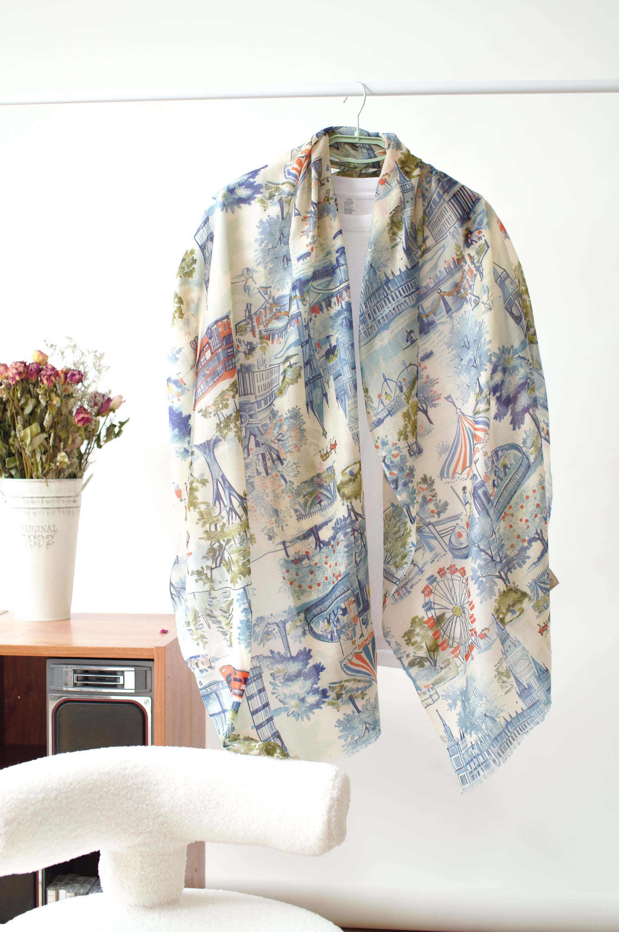 品牌订单款2025新款纯山羊绒70*200长巾时尚设计印花内蒙古源头