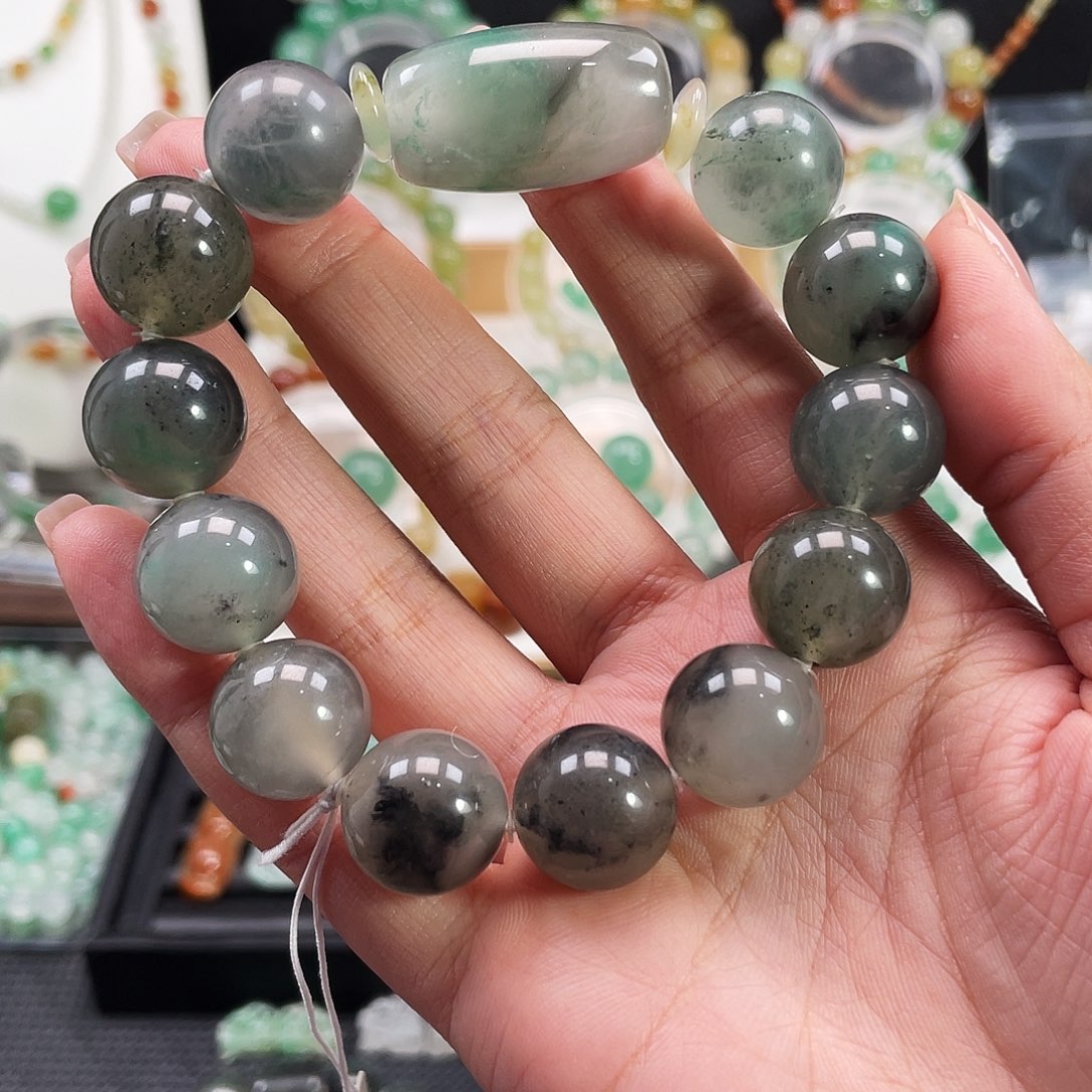 石英质玉未镶嵌手链