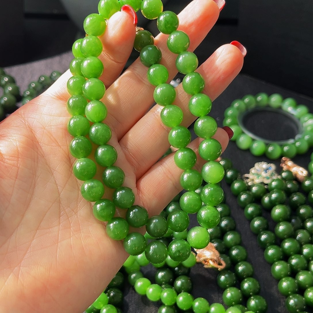 颈饰未镶嵌和田玉柔*卡10