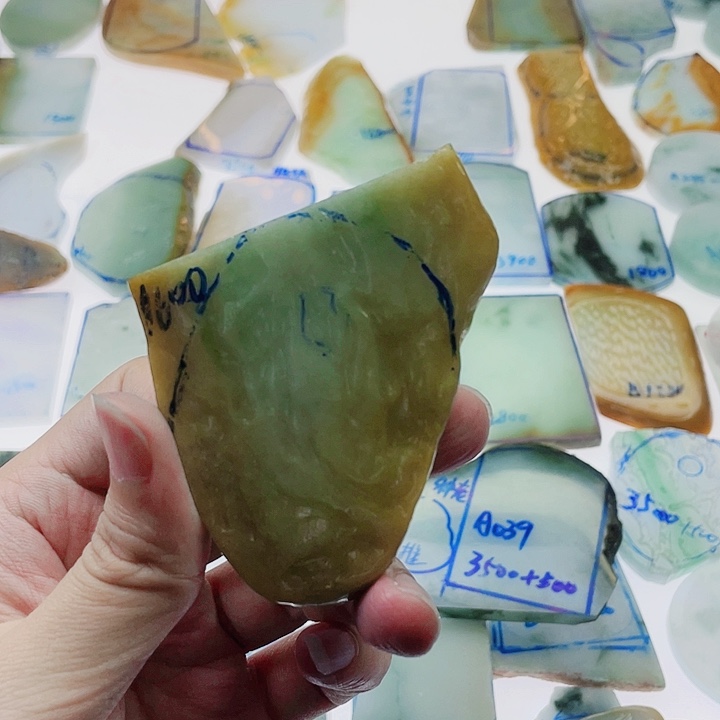 定制翡翠未镶嵌本**然定制