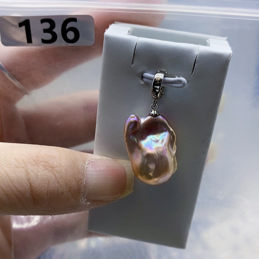 颈饰合金淡水珍珠