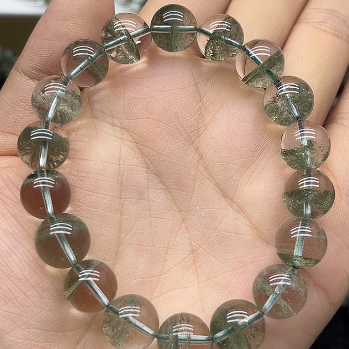 水晶手串未镶嵌满天星