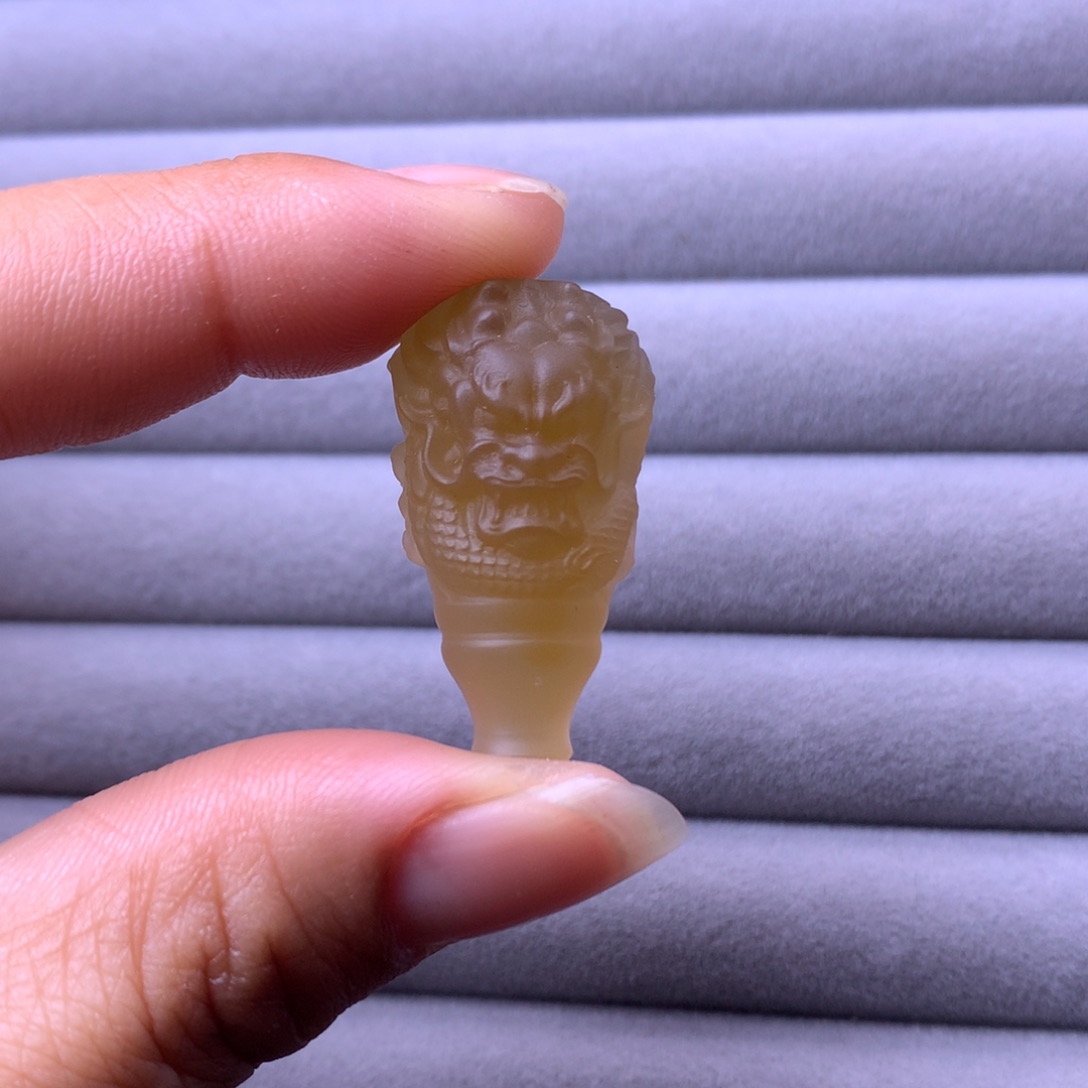 未镶嵌玛瑙/玉髓珠宝奇石