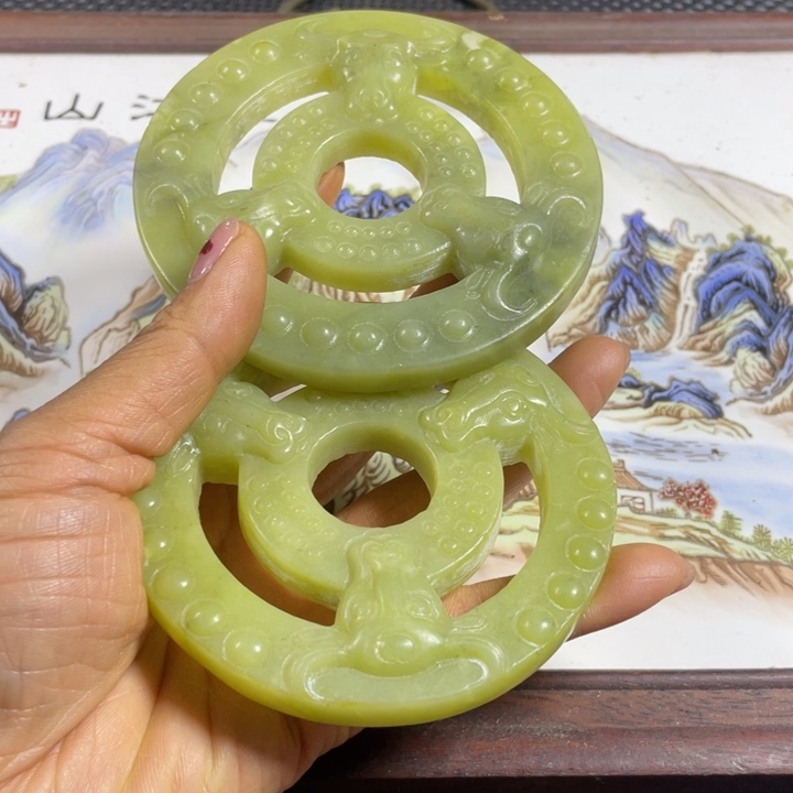 紫砂一图一物。               