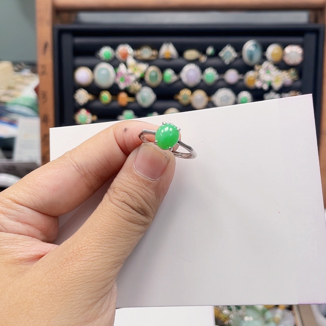 翡翠挂件未镶嵌天然翡翠Ａ货