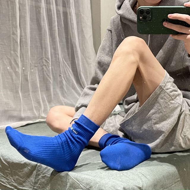 潮流百搭中筒袜字母刺绣吸汗防臭秋冬简约韩版棉袜