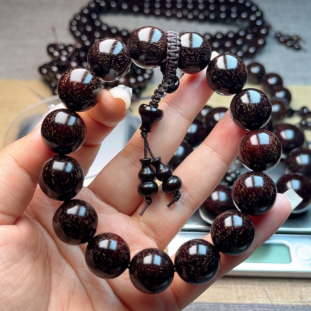 檀香紫檀（小叶紫檀）1.5 15颗满星