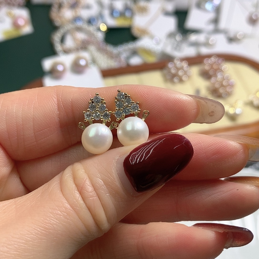 月***座颈饰淡水珍珠未镶嵌