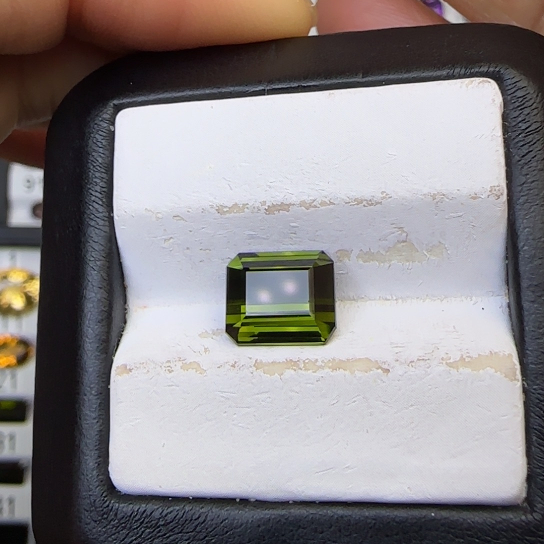 未镶嵌珠宝半成品碧玺天然 3.63克拉