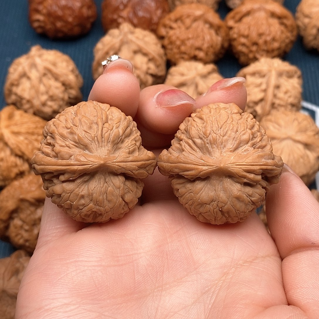 文玩核桃吊坠圆梦36.5