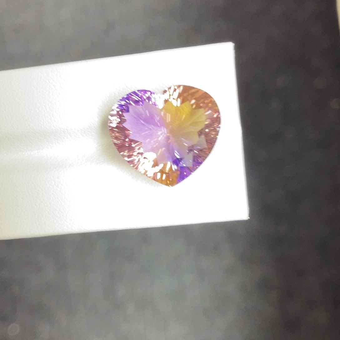 紫晶裸石未镶嵌16.34ct紫黄晶