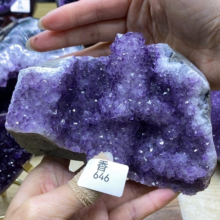 水晶大型摆件（非配饰）未镶嵌