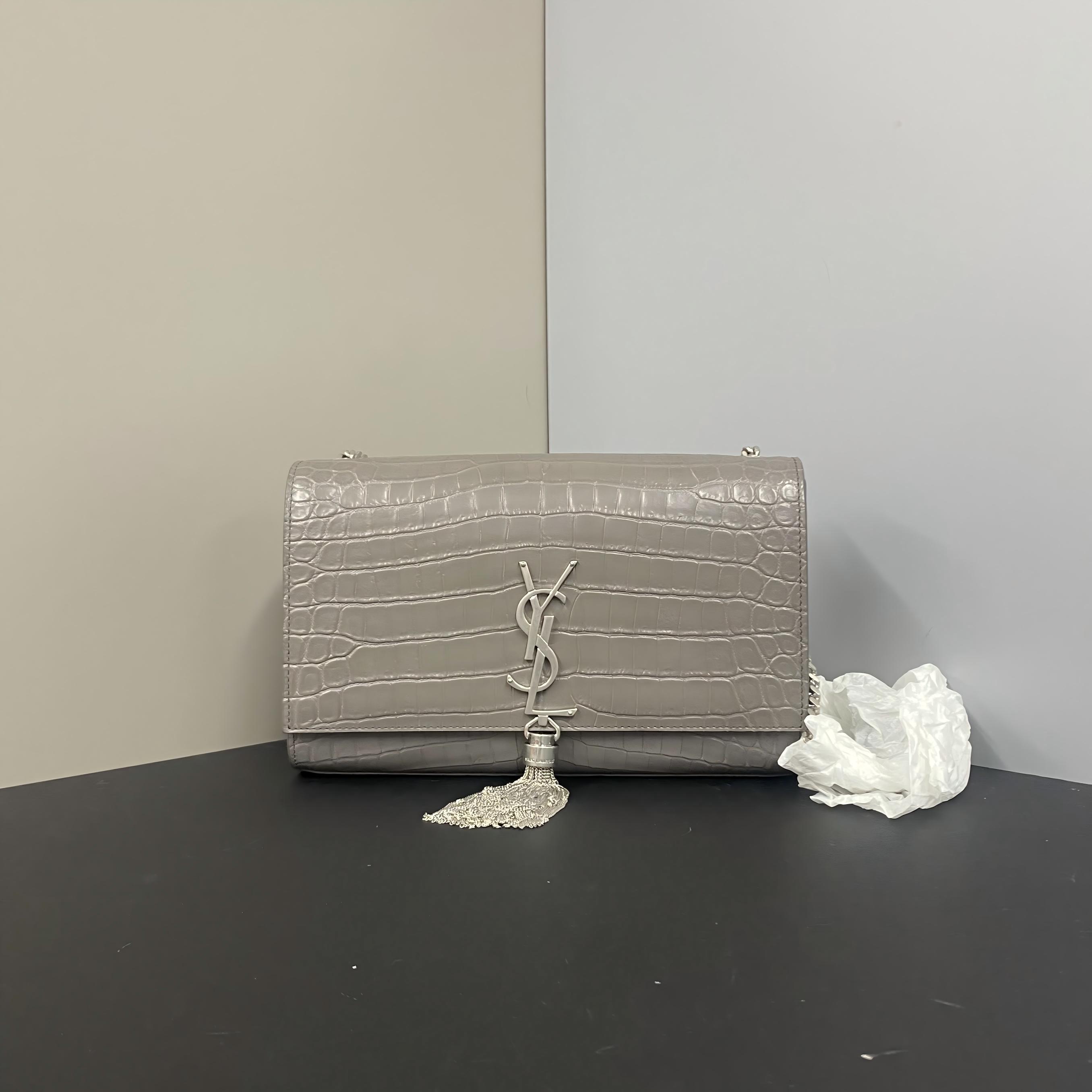 99新 YSL/圣罗兰 /夏vv1109/单肩包/17099799