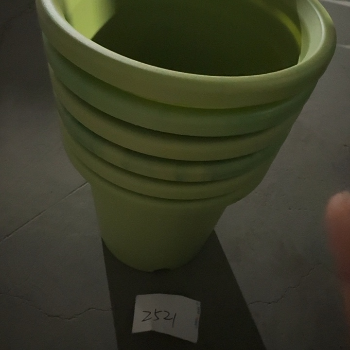 编号2521绿色串色6个