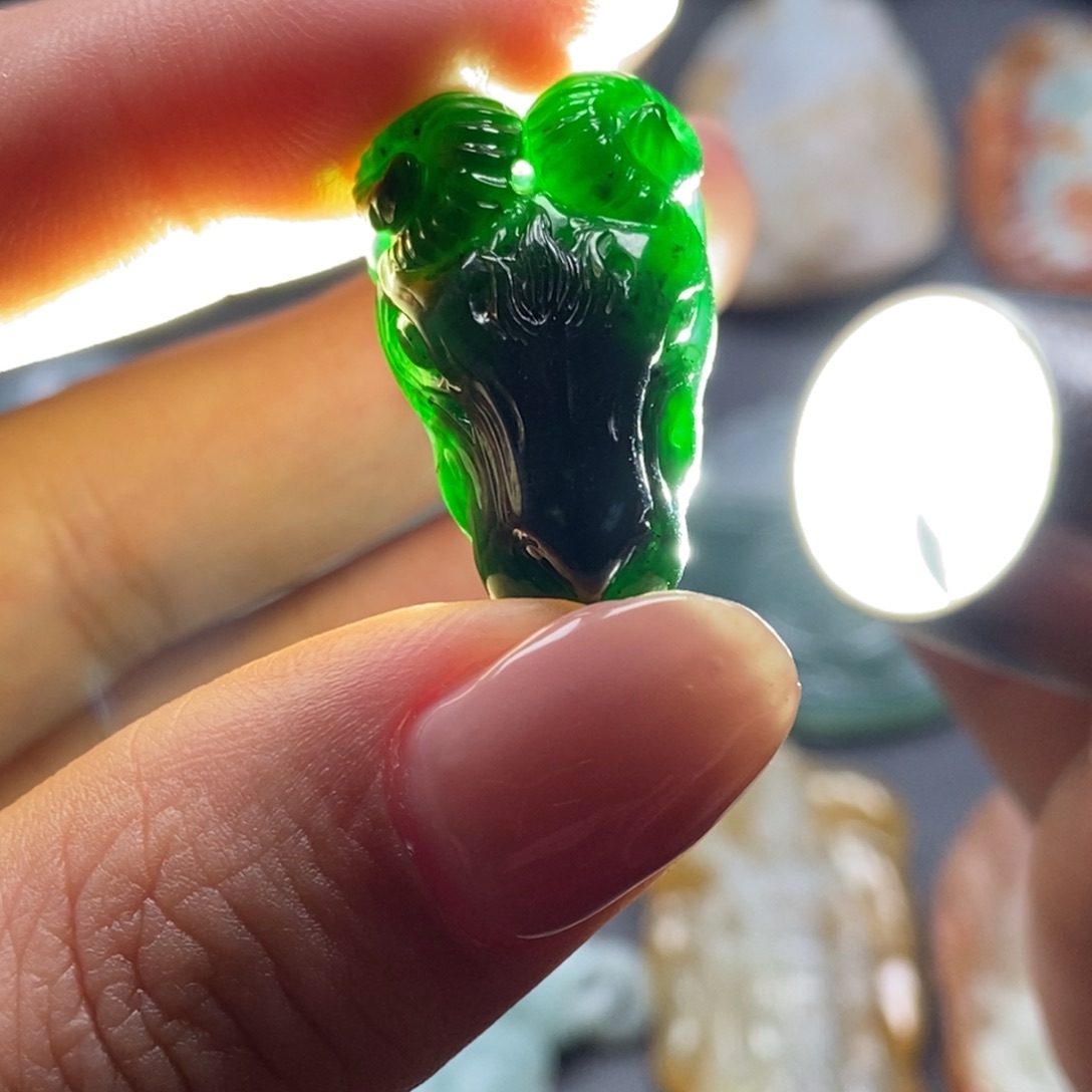 定制翡翠未镶嵌洋洋得意T