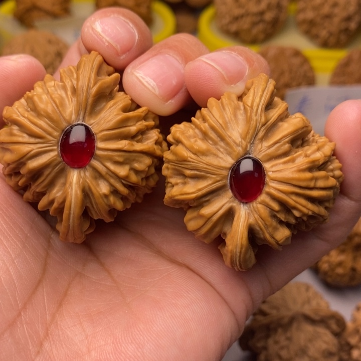 文玩核桃把件四座楼