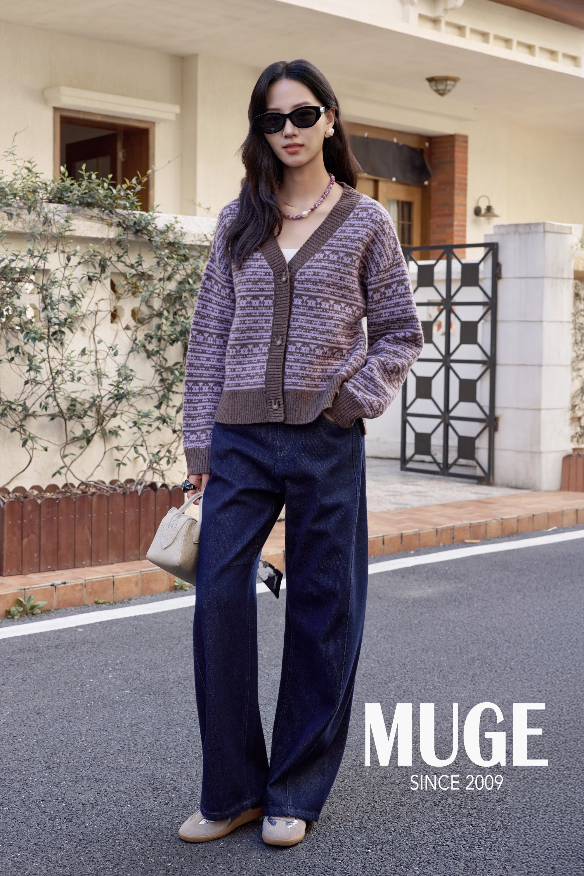 慕歌MUGE/时尚中高腰牛仔裤复古宽松春秋季新款 521510