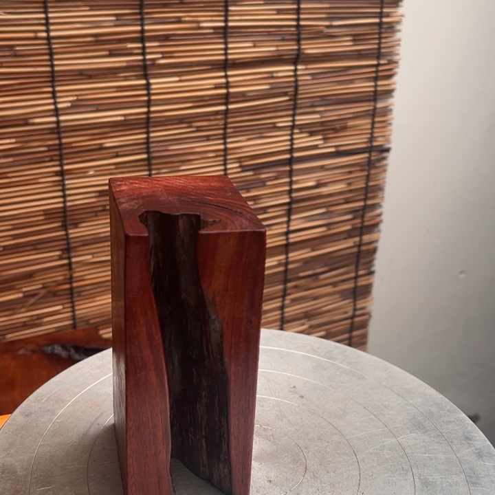 东***山红木家具天街一室