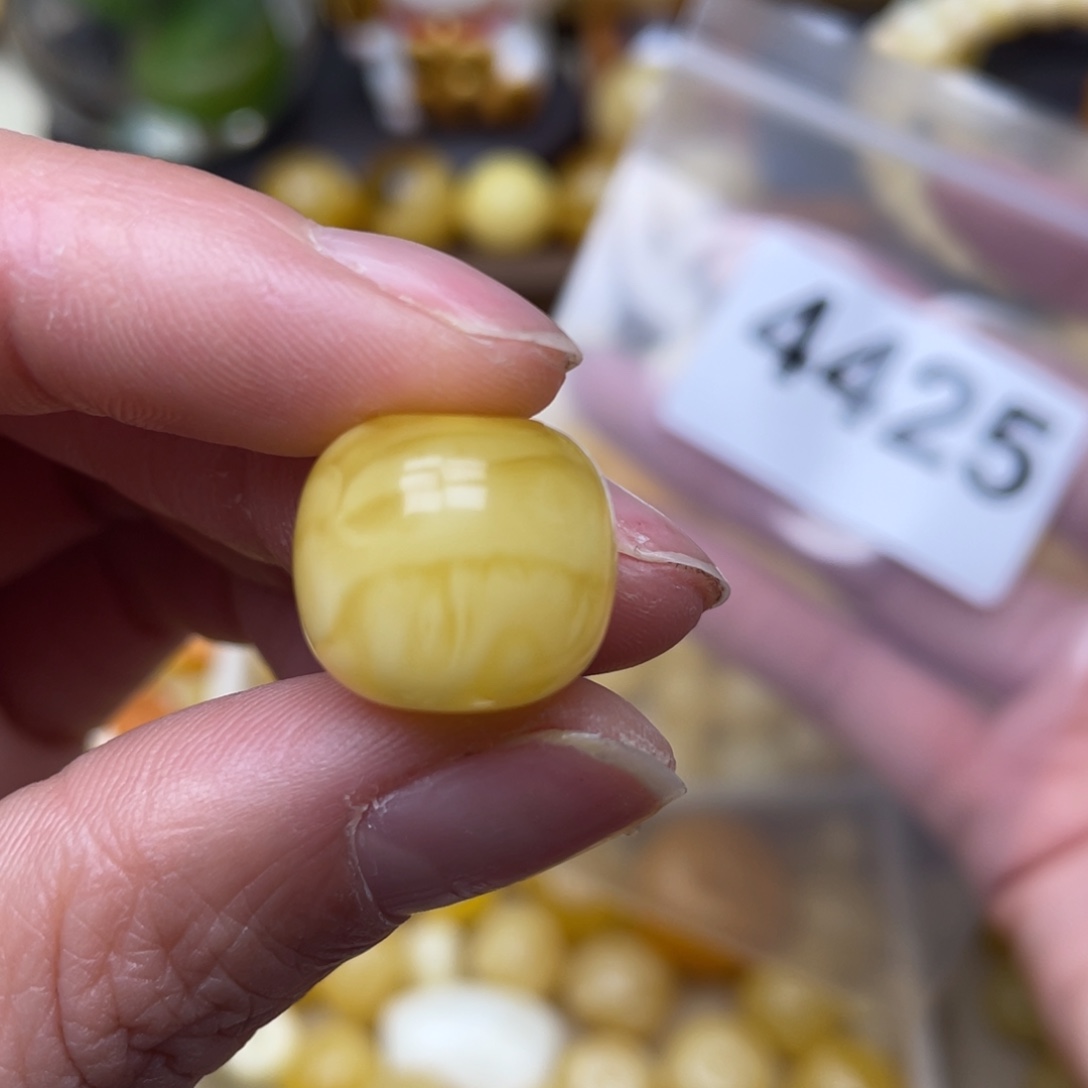 蜜蜡珠宝奇石未镶嵌15.3