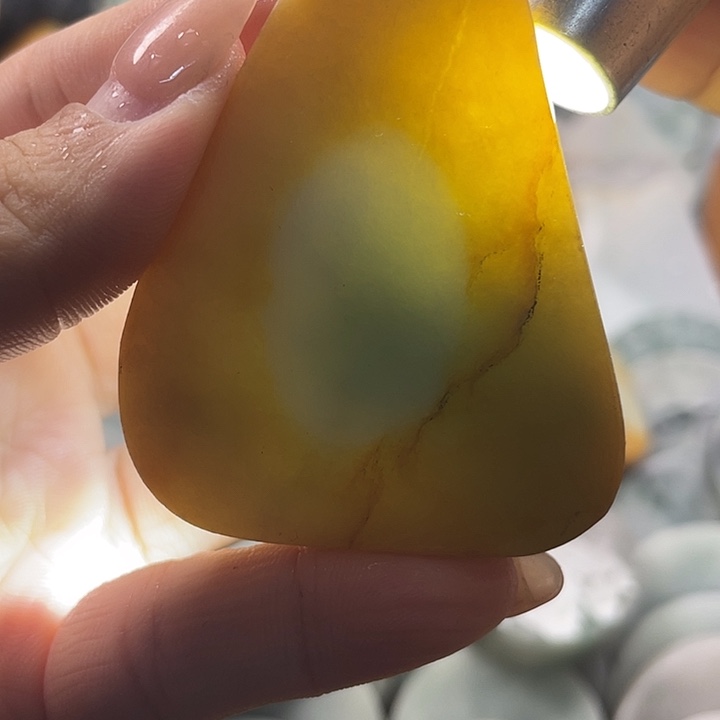 颈饰未镶嵌翡翠1