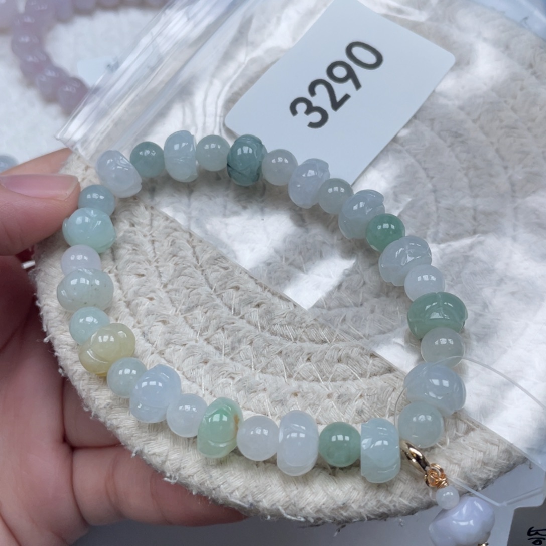 翡翠未镶嵌颈饰天然A货缅甸翡翠9.8