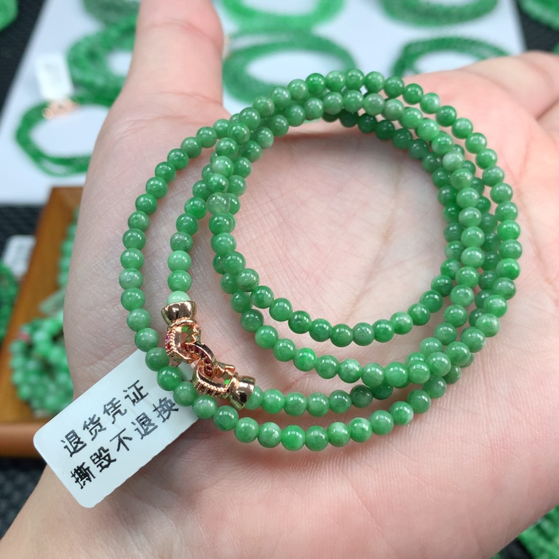 翡翠手链未镶嵌翡翠