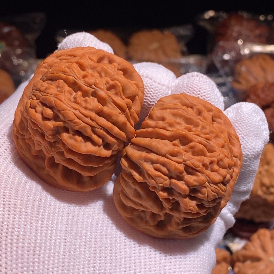 文玩核桃吊坠44楼子