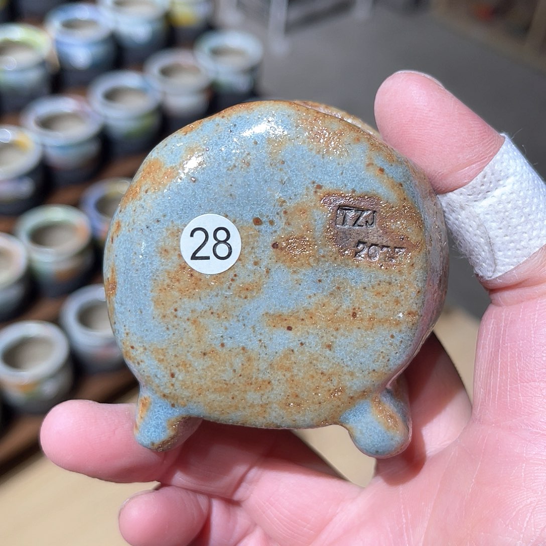 红陶内口长4宽2外高5