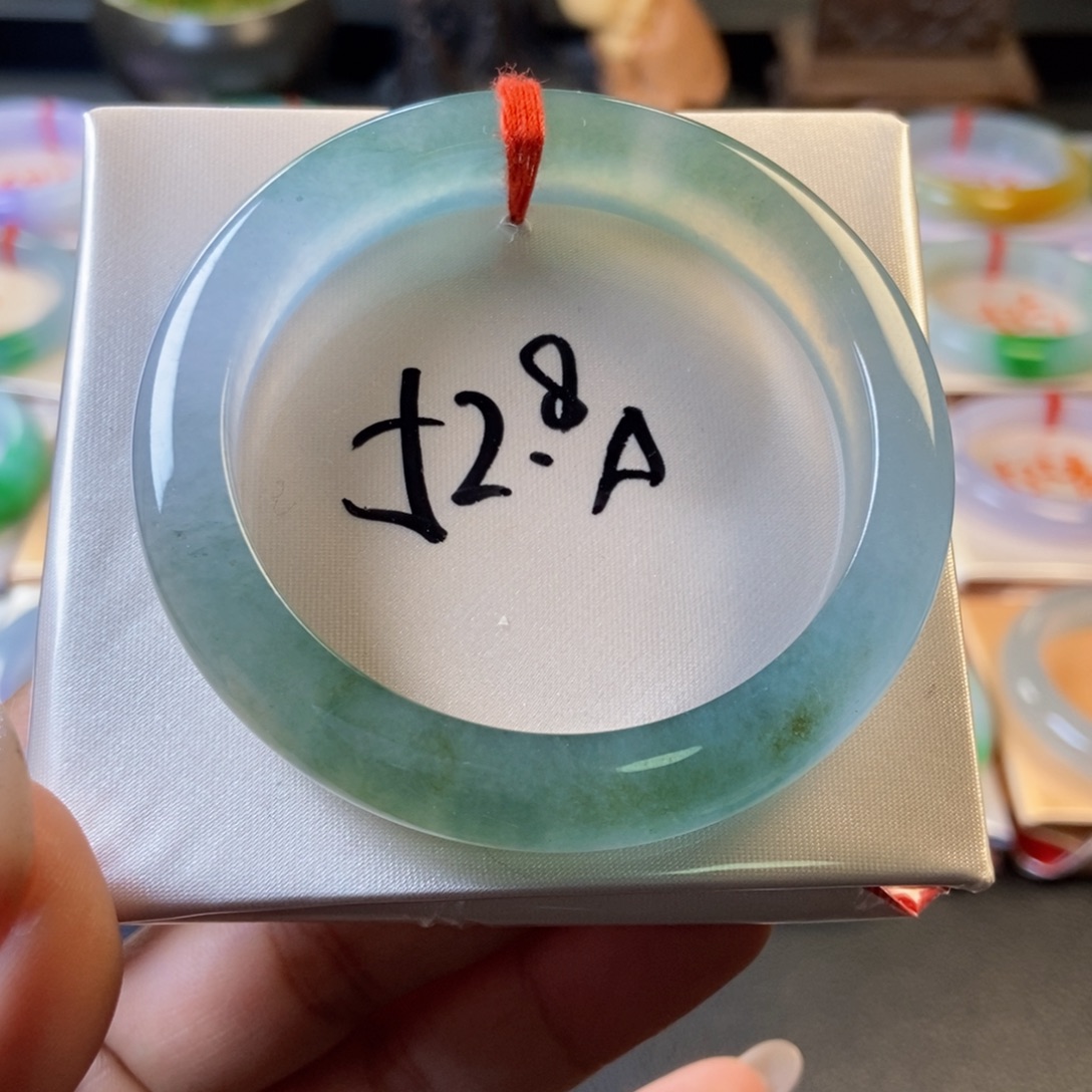 翡翠未镶嵌手镯5冰透蓝种水