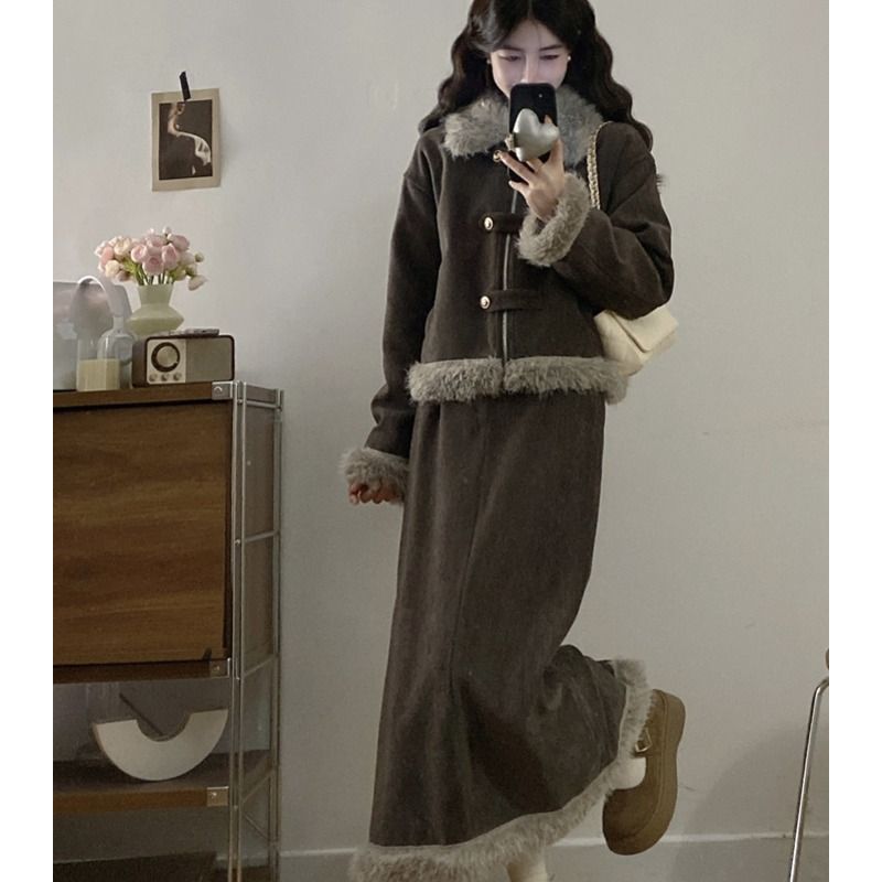 胖颖专属大码冬季新款夹棉保暖气质外套+半裙时尚套装767
