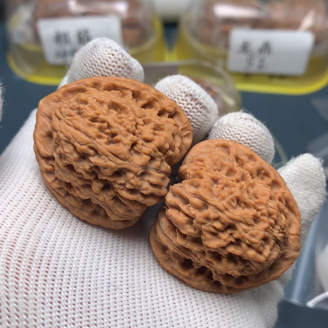 文玩核桃把件浊***£38-17272-4