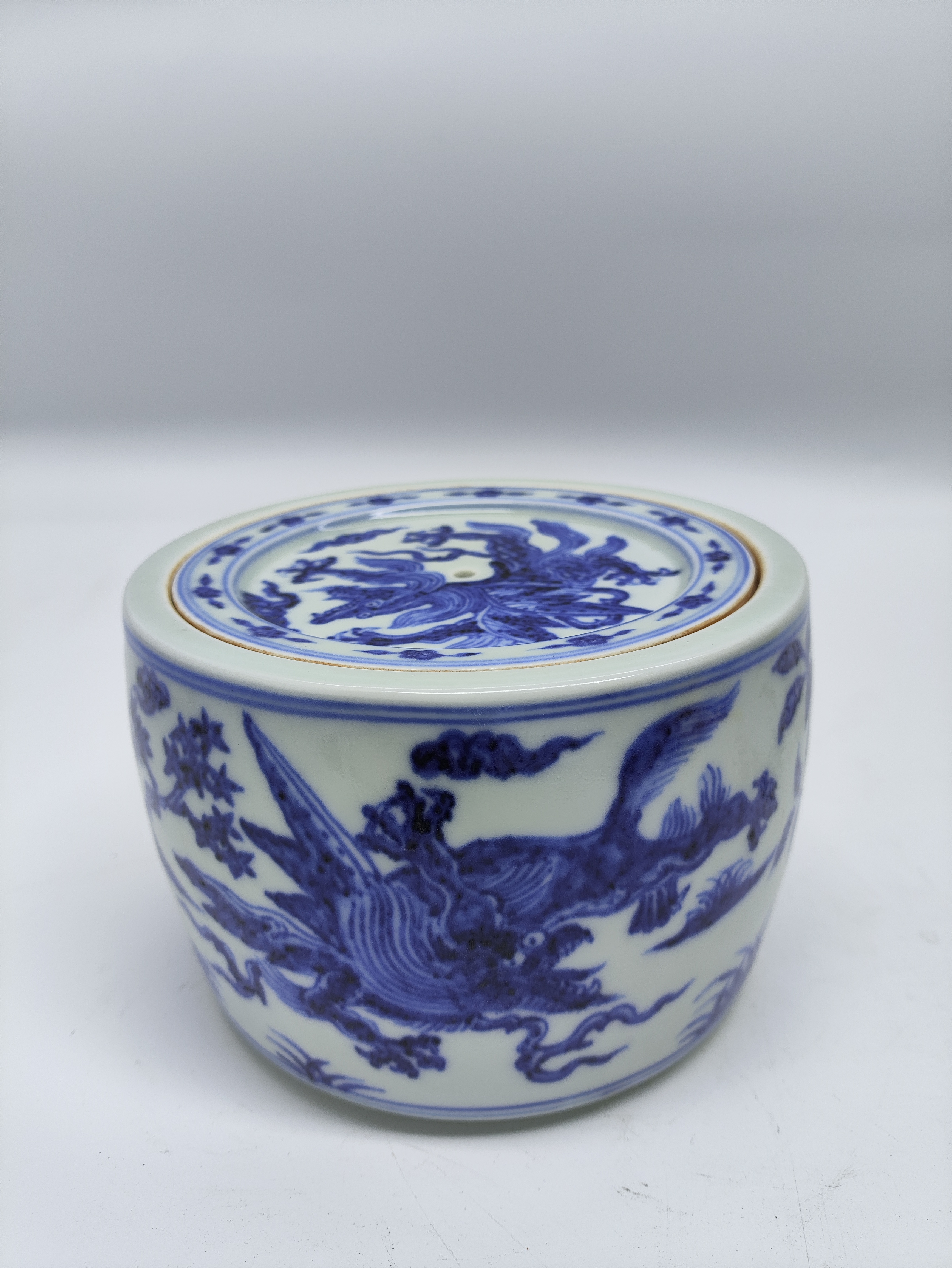 蛐蛐罐宣飞龙海捞陶瓷龙纹