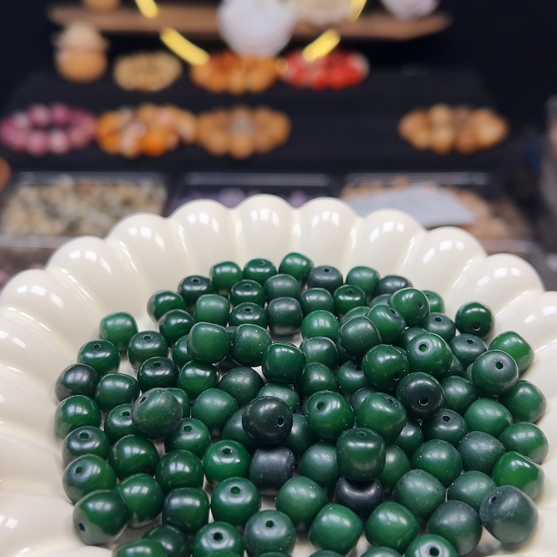手串菩提根/象牙果卡10祖母绿桶110颗