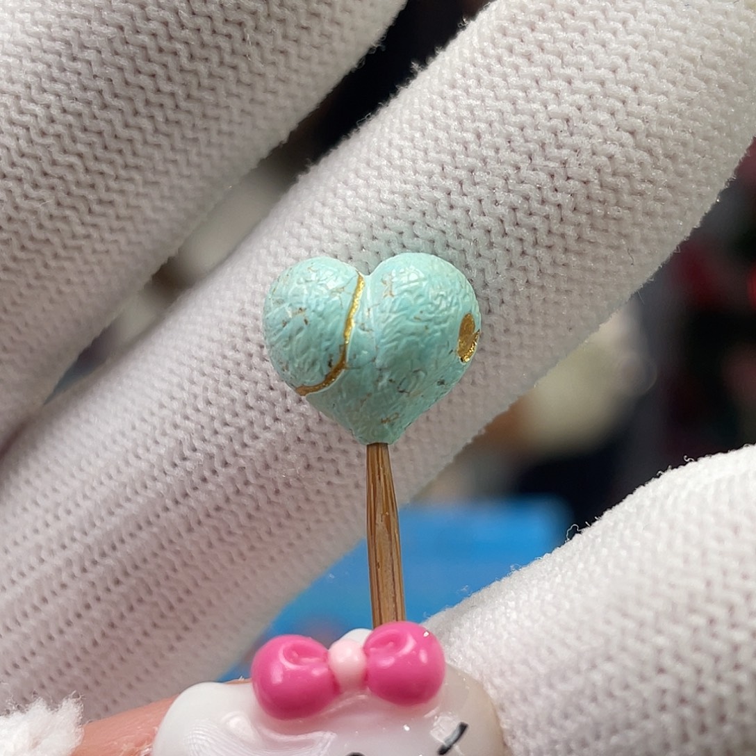 绿松石未镶嵌挂件