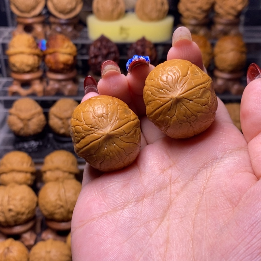 把件文玩核桃Z17蛇皮球31尺