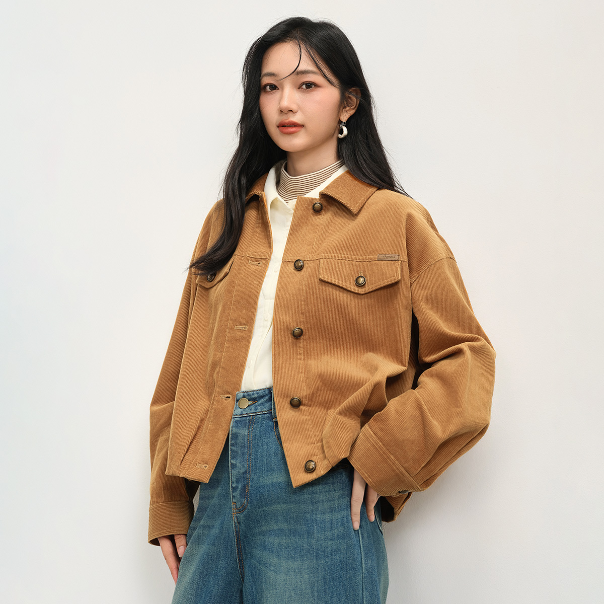 【年终狂欢购】茵曼25秋季纯棉灯芯绒翻领外套复古百搭宽松夹克上衣