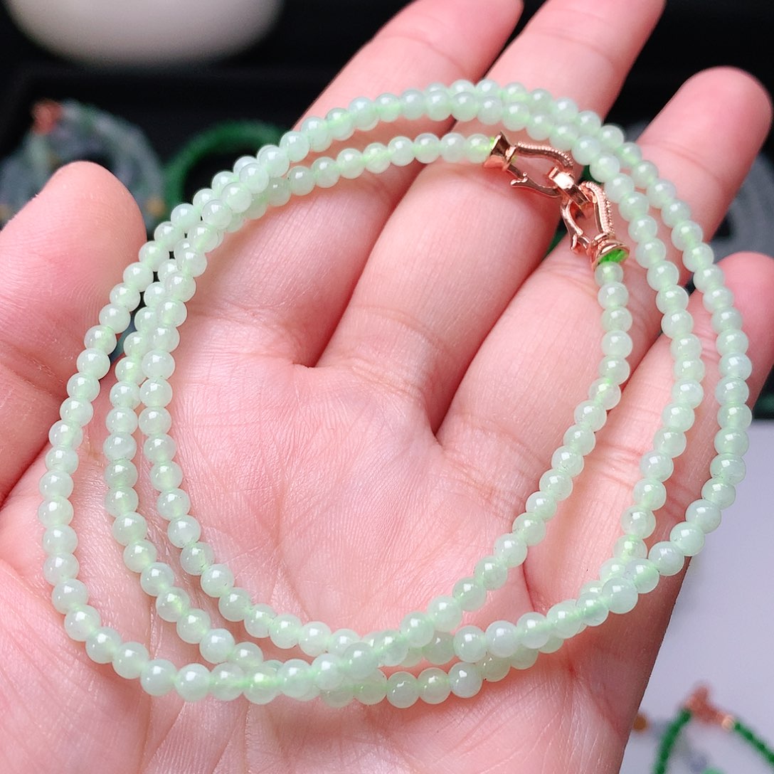 翡翠手链未镶嵌翡翠