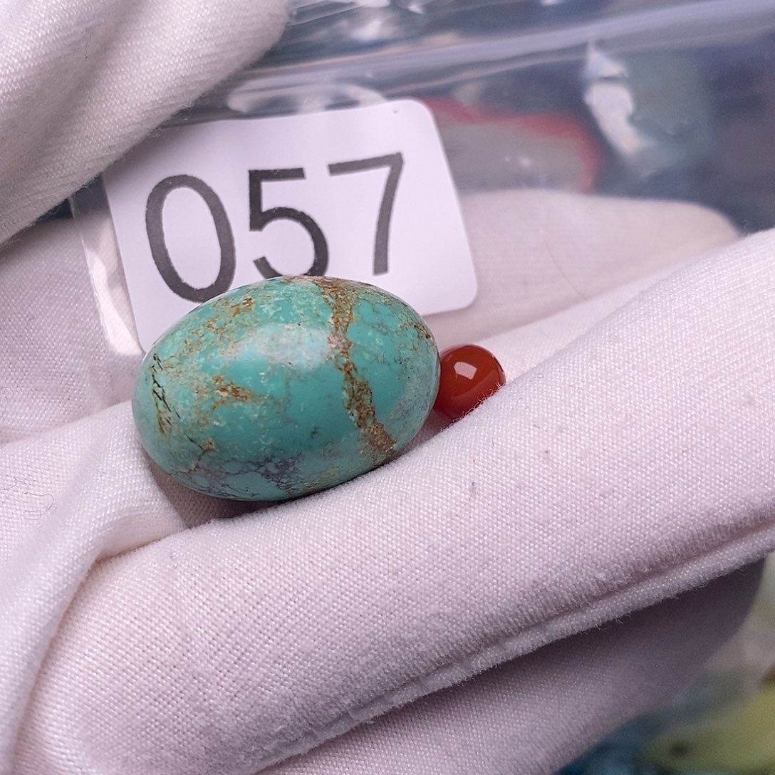 南红玛瑙未镶嵌珠宝奇石