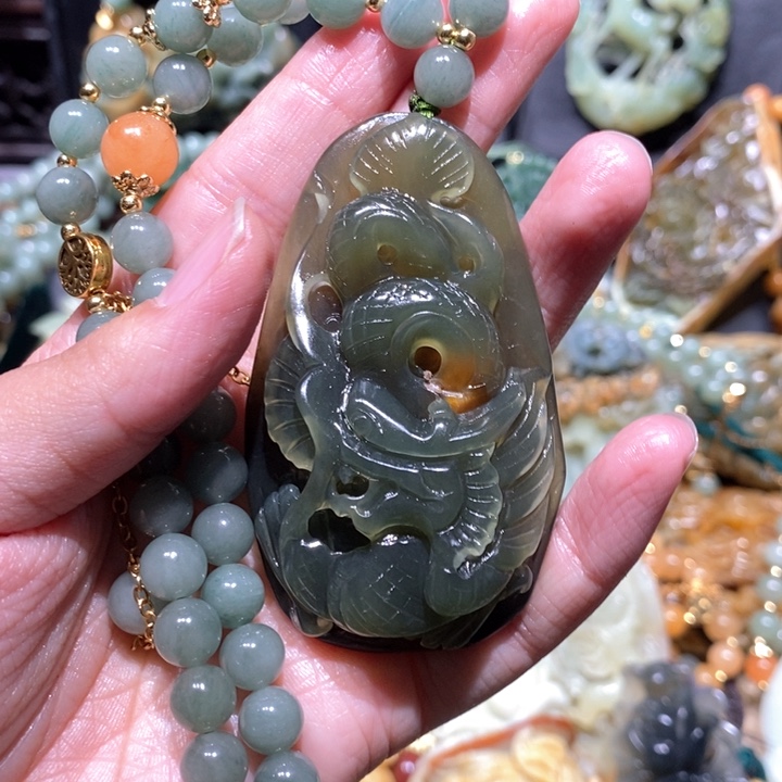 岫玉毛衣链未镶嵌