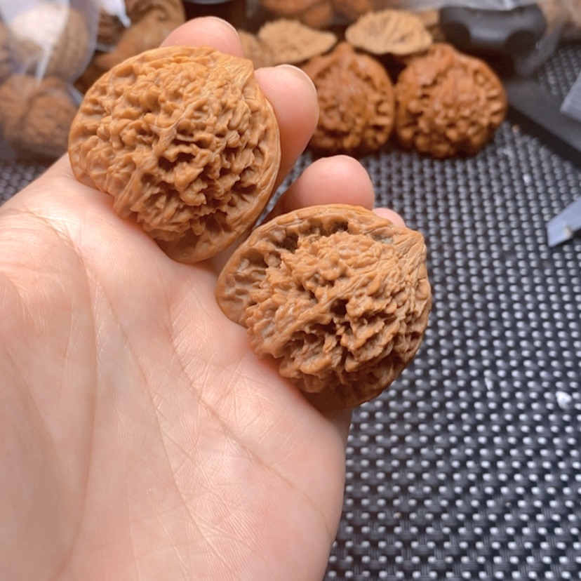 【闪购商品】文玩核桃吊坠核桃