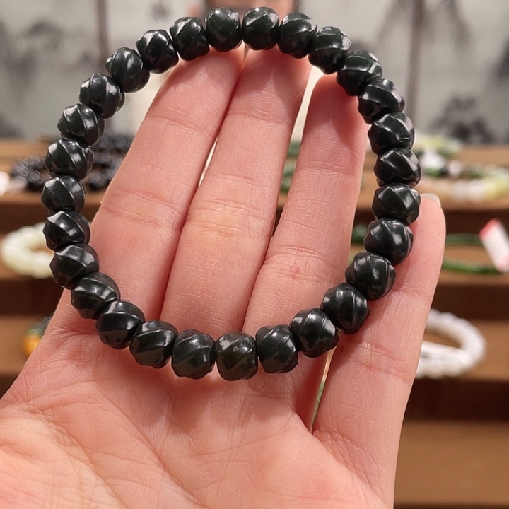 和田玉未镶嵌手链