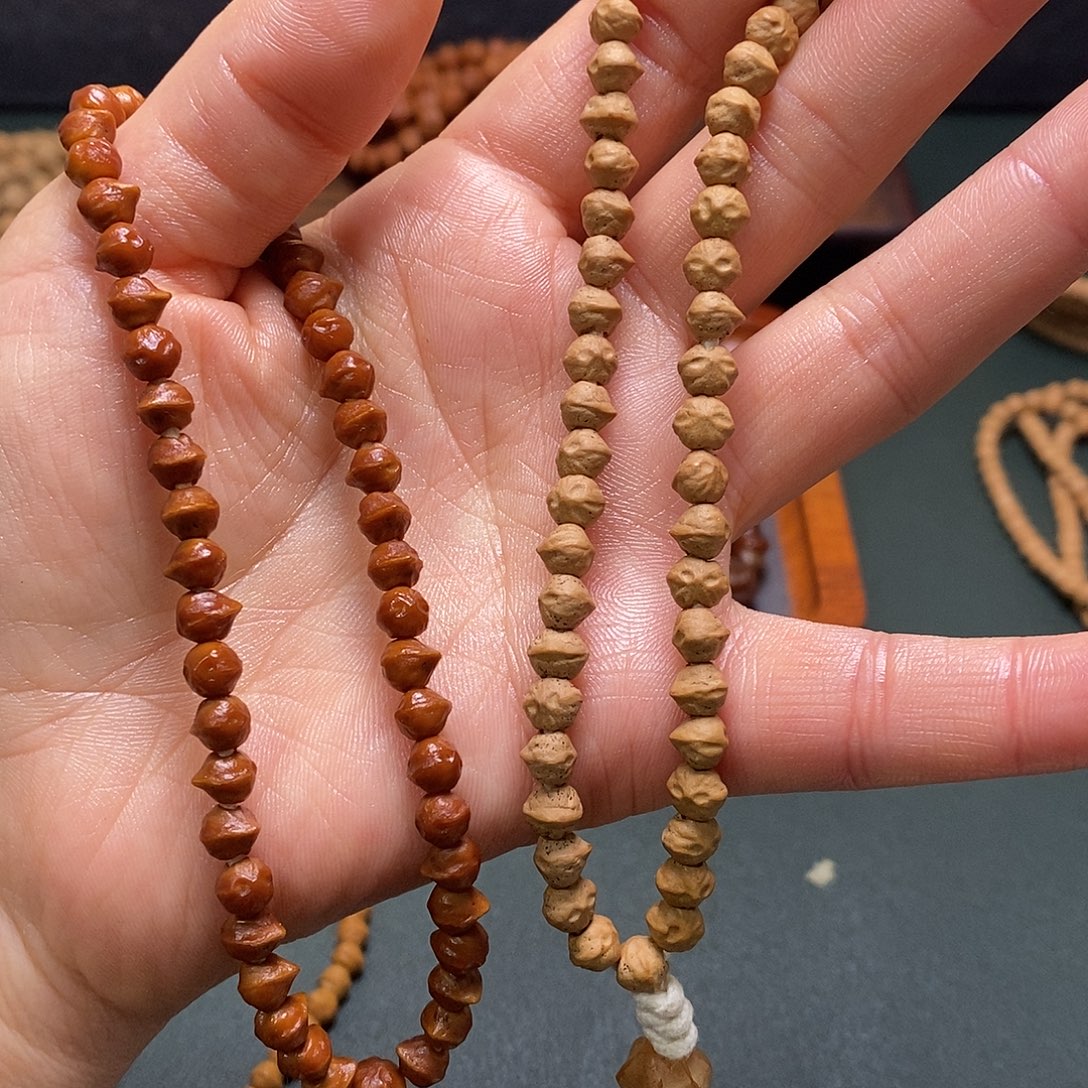 柏香籽/百香籽吊坠65.5